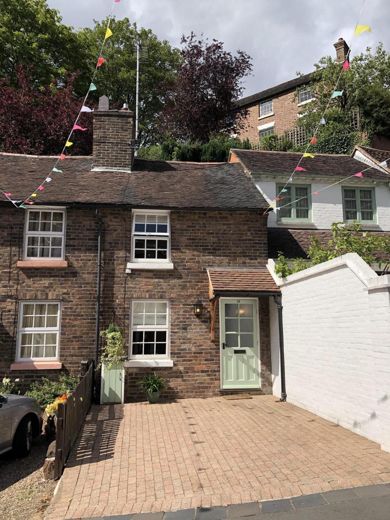 Bramble Cottage With Free Parking Bridgnorth Exterior photo